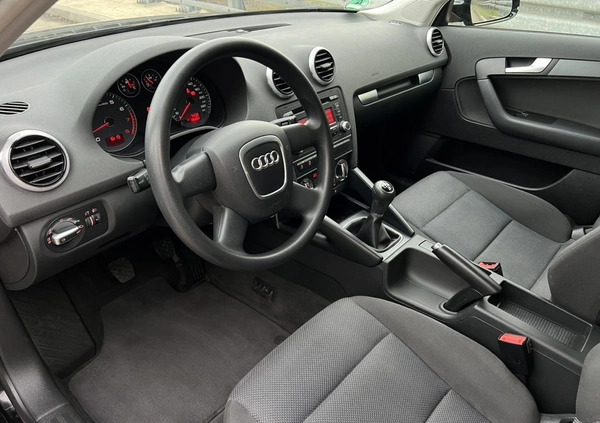 Audi A3 cena 28900 przebieg: 194000, rok produkcji 2011 z Kraków małe 137